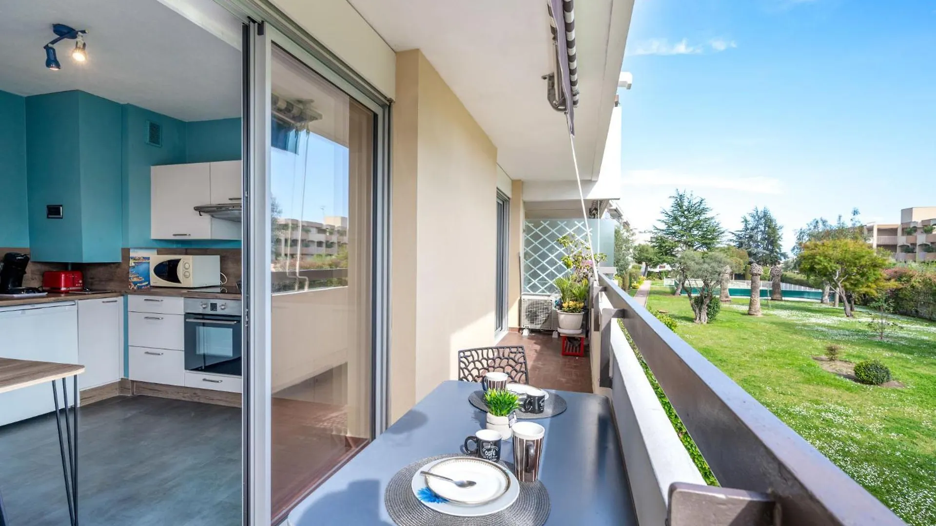 Apartment Les Cyclades By Interhome Antibes